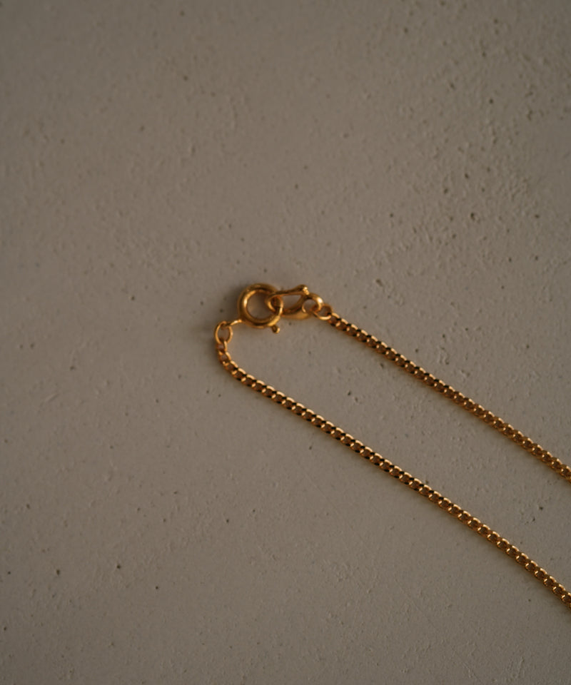 Nude Symbol Mère M-Necklace