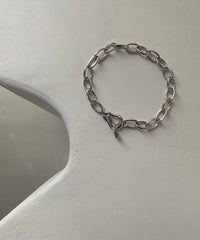 Nude"Body"OV Chain Bracelet